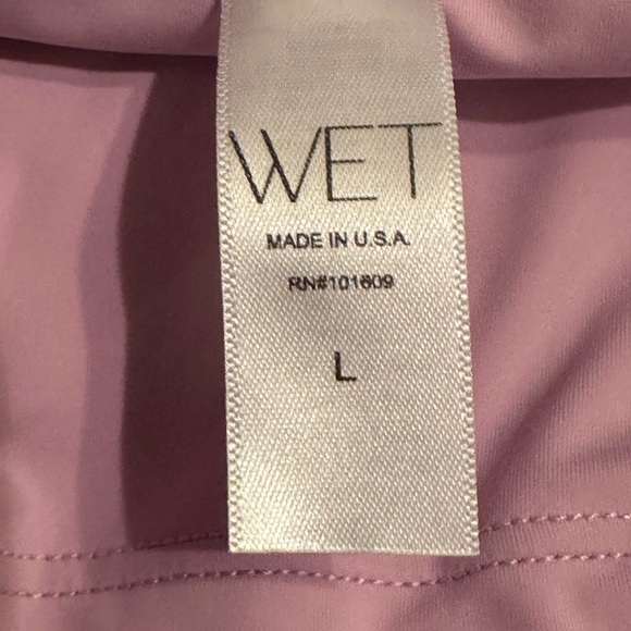 NWT WET  Swimwear JULES One Piece Swimsuit UPF
50+ in Magenta Multi - Picture 7 of 13